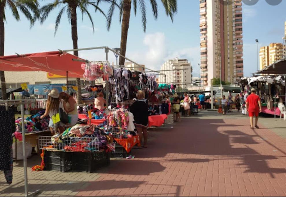 Coqueto Apartamento De Playa Con Piscina Y Terraza バレンシア エクステリア 写真
