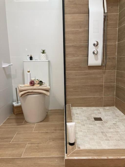 Coqueto Apartamento De Playa Con Piscina Y Terraza バレンシア エクステリア 写真