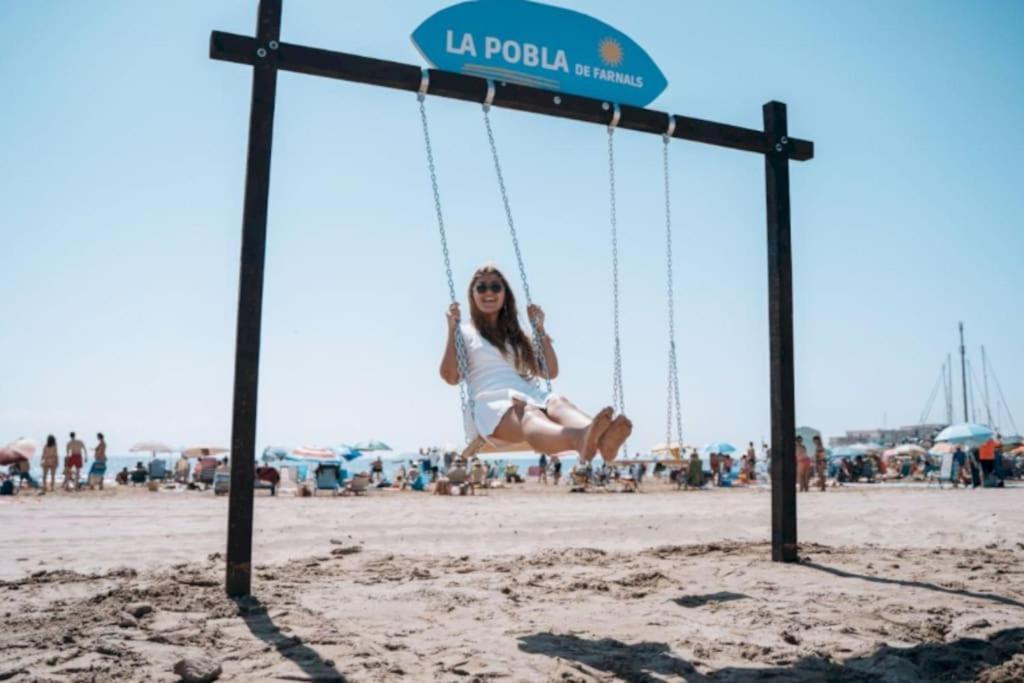 Coqueto Apartamento De Playa Con Piscina Y Terraza バレンシア エクステリア 写真
